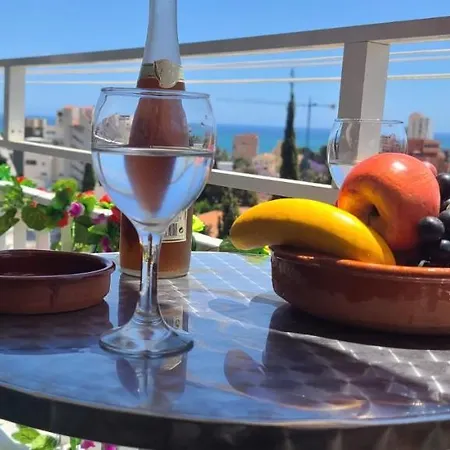 Acuario Shared Flat Piso Compartido Est Partage الشقة مشتركة Benalmadena