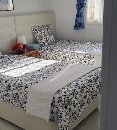 Acuario Shared Flat Piso Compartido Est Partage الشقة مشتركة * Benalmadena